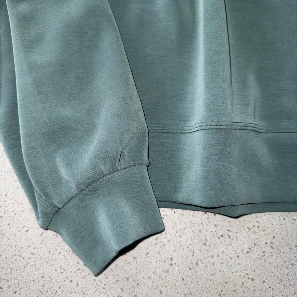 Lululemon Perfectly Oversized Cropped Crew *Softstream - Picture 5 of 11